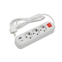 Сетевой удлинитель Luxel 3 розетки 3М с заземлением и выключателем + USB+Type C (7193)