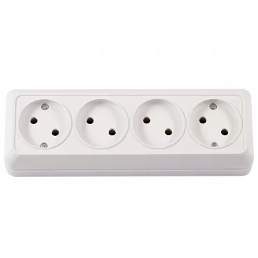 Наружная четверная розетка Luxel OPERA (2015) белая