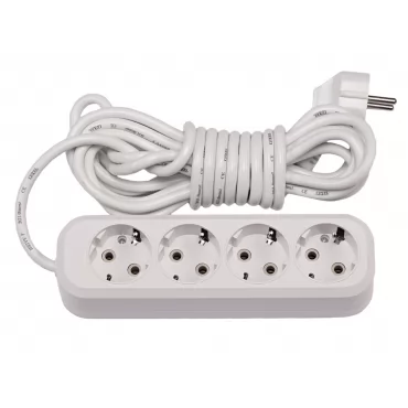 Сетевой удлинитель Luxel 4 розетки 3М с заземлением (7153)