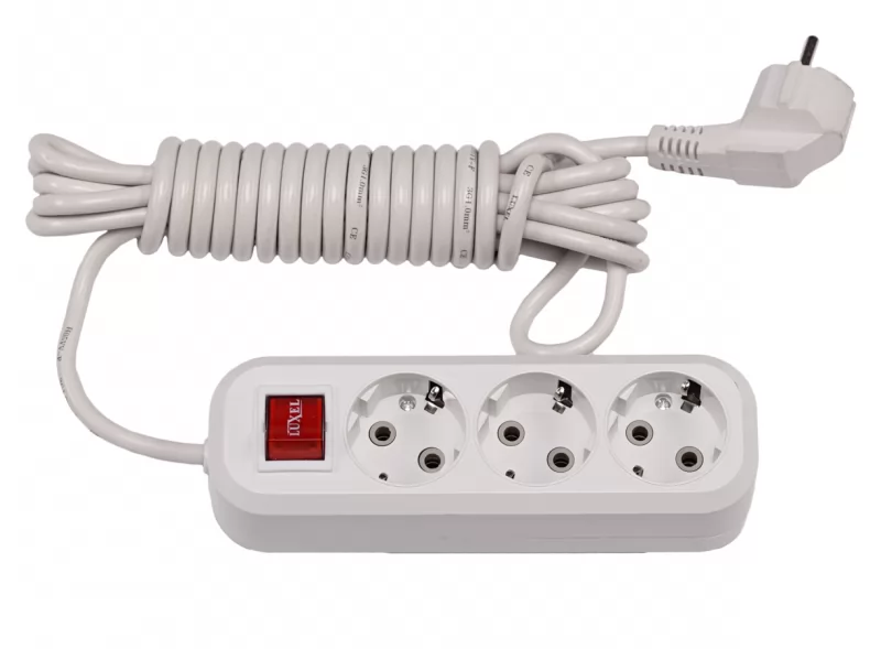 3 гнізда 3М із заземлюючим контактом та вимикачем (7233)