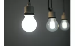 Безопасно ли оставлять светодиодные лампы включенными на всю ночь?